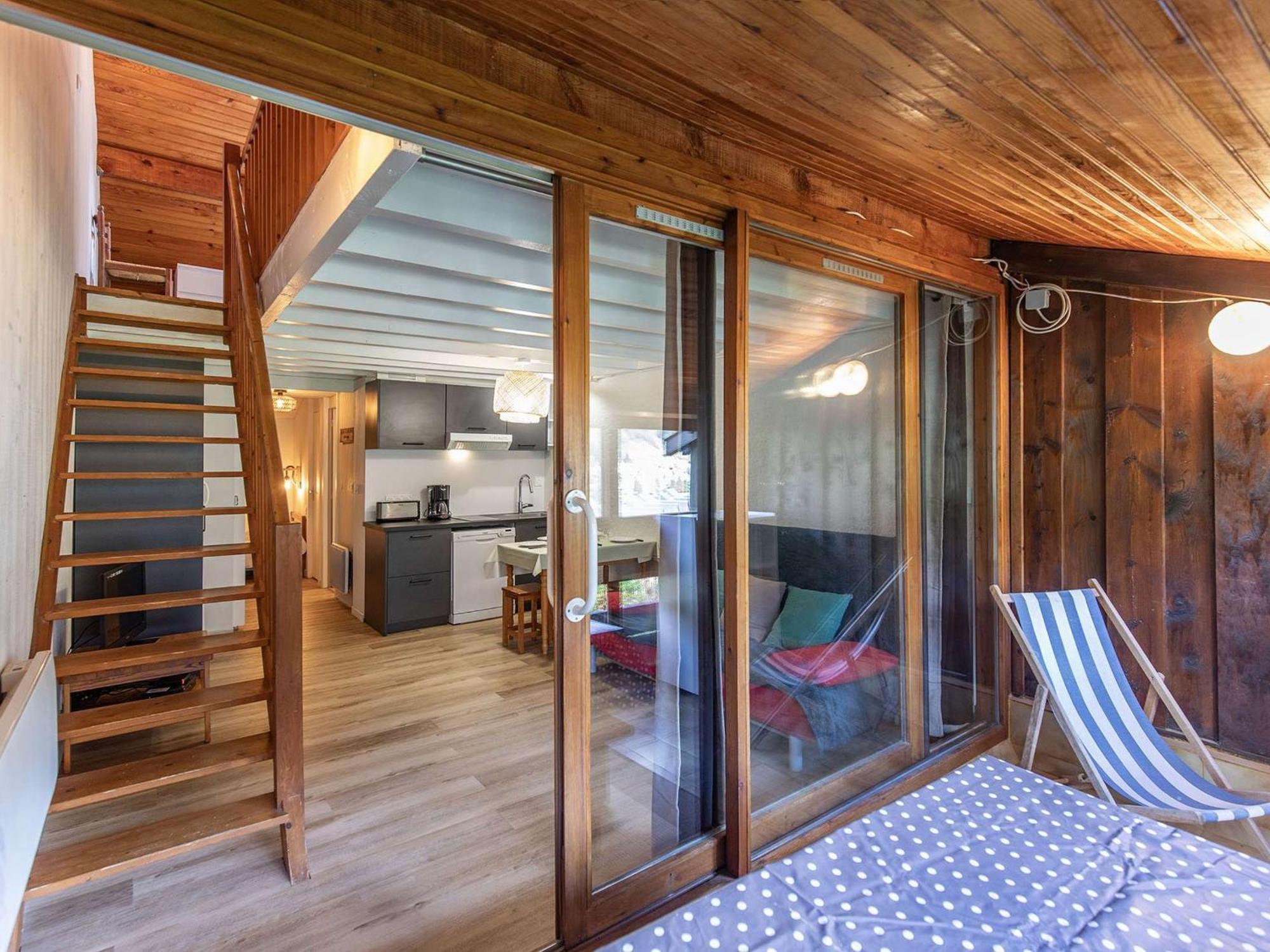 T2 Renove Avec Terrasse, Parking Prive, Local Velos A Cauterets - Fr-1-401-290 Bagian luar foto