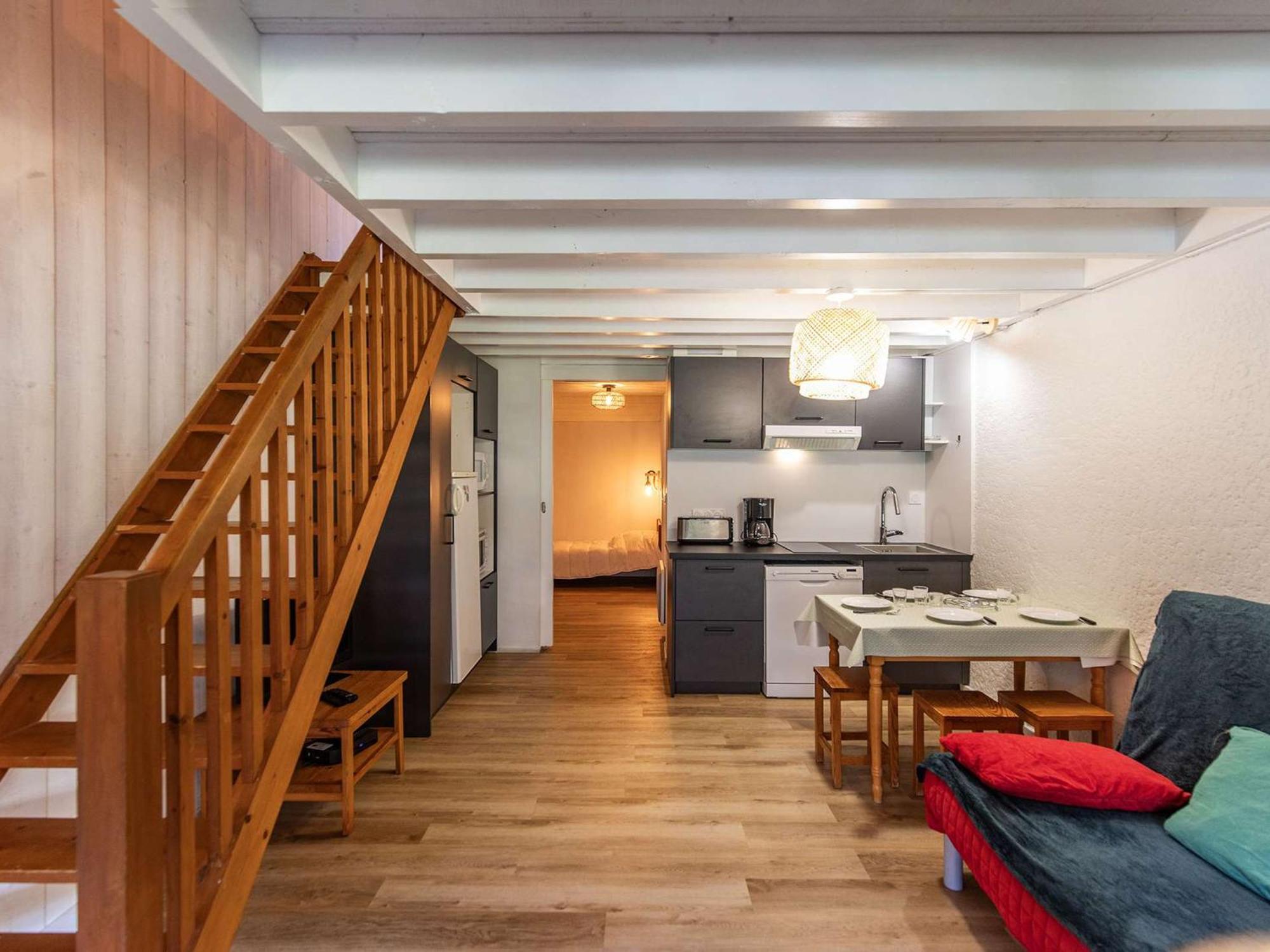 T2 Renove Avec Terrasse, Parking Prive, Local Velos A Cauterets - Fr-1-401-290 Bagian luar foto